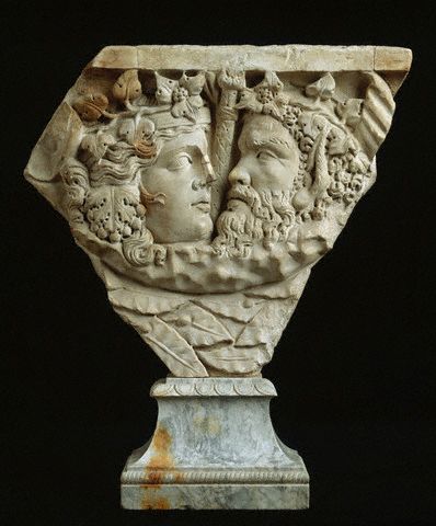 Fragment of sarcophagus with the Heads of Bacchus and Ariadne