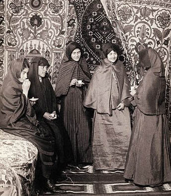 Five Woman in a Harem