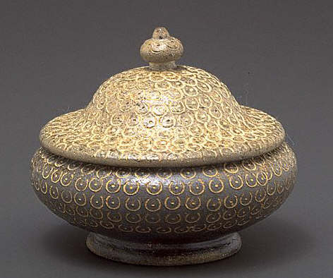 Stupa-Shaped Bowl and Cover